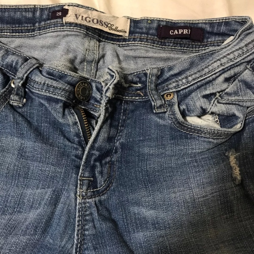 Jean Capris - Picture 3 of 3